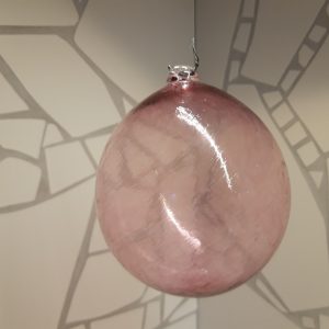 Glaskula, vinröd ca 9cm i diameter